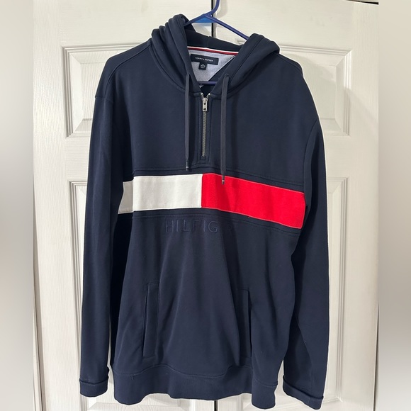 Tommy Hilfiger Other - Men’s XL quarter zip with hood